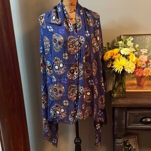 Italca Blue Skull Pattern Scarf. NWT.